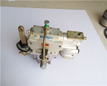 西安250-3514000 制動總泵